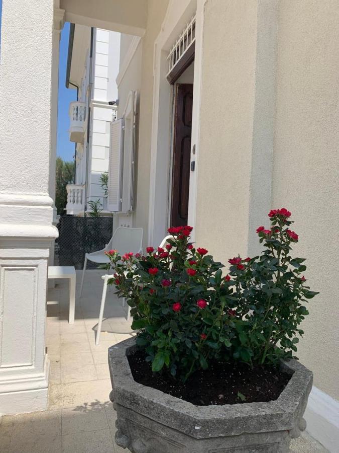 Villa La Torretta Luxury B&B - Adults Only - Римини Экстерьер фото