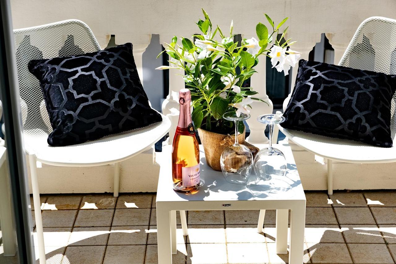 Villa La Torretta Luxury B&B - Adults Only - Римини Экстерьер фото
