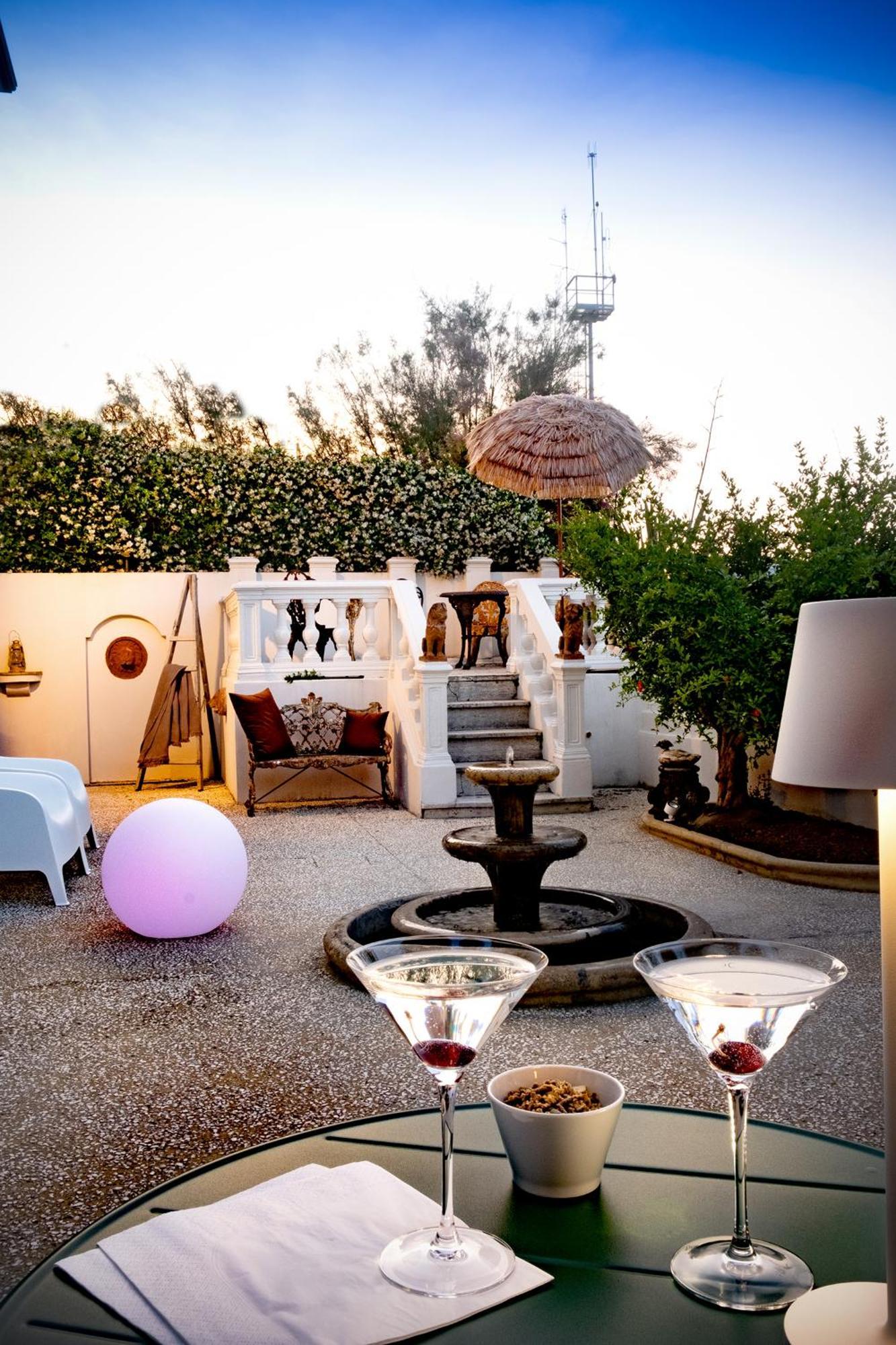 Villa La Torretta Luxury B&B - Adults Only - Римини Экстерьер фото